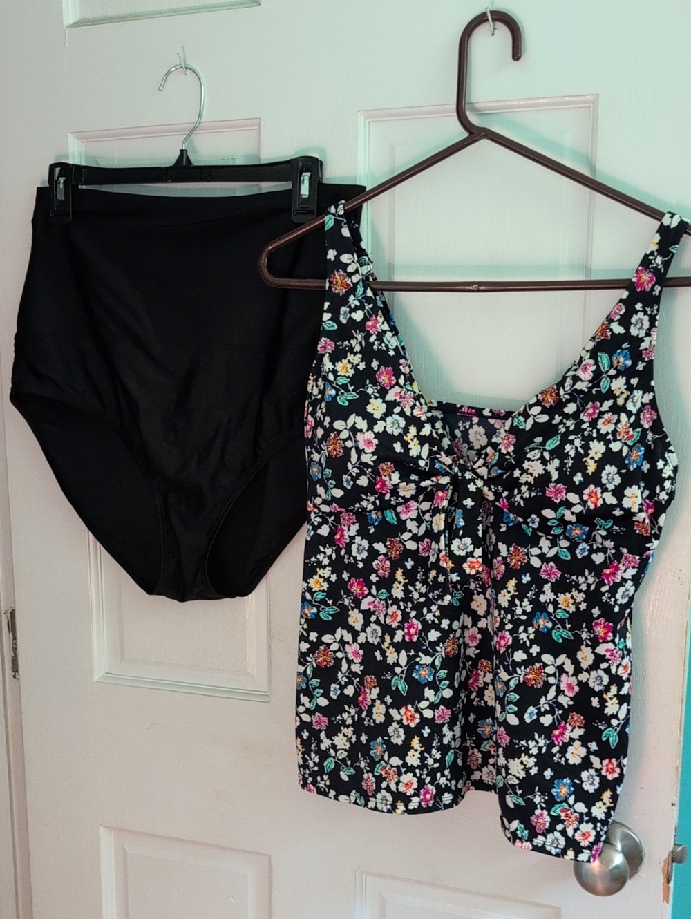 Black Floral Tankini Top with High-Waist Black Bottoms Swim Suit